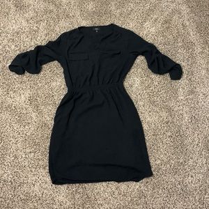 Quarter Sleeve Black Dress w/ Pockets